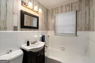 362 Sims St, Maysville, GA 30558 - Photo 15