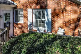 362 Sims St, Maysville, GA 30558 - Photo 27