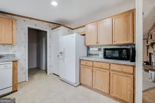 2555 Sam Tillman Rd, Statesboro, GA 30458 - Photo 13