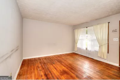 2261 Clairmont Circle, Snellville, GA 30078 - Photo 5