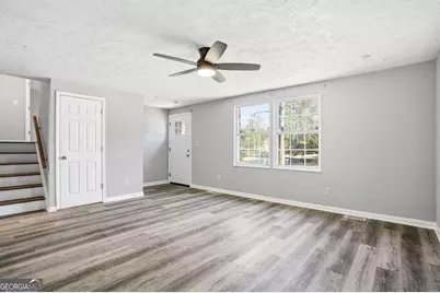 3579 Bramblevine Circle, Lithonia, GA 30038 - Photo 3