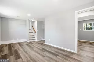 3579 Bramblevine Cir, Lithonia, GA 30038 - Photo 9