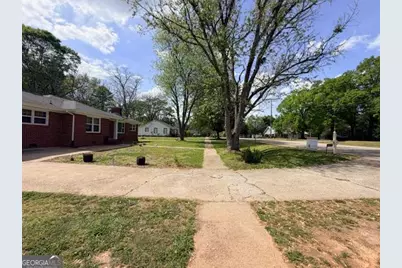 2025 Broad Street, Statham, GA 30666 - Photo 11