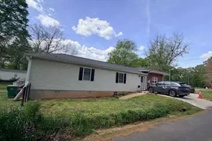 2025 Broad St, Statham, GA 30666 - Photo 3
