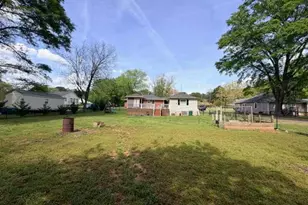 2025 Broad St, Statham, GA 30666 - Photo 5