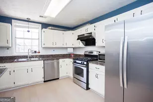 1300 Morningside Park Dr, Alpharetta, GA 30022 - Photo 17