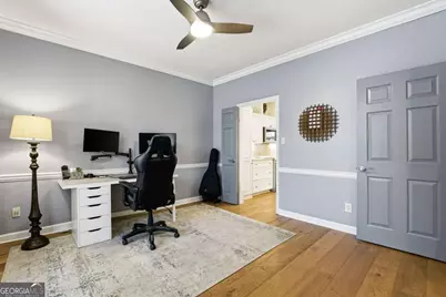 47 Willow Glen, Atlanta, GA 30342 - Photo 15