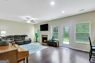 105 Briandwood Drive, Newnan, GA 30265 - Photo 3