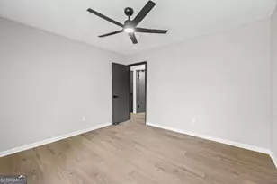 7823 Chase Woods Dr, Jonesboro, GA 30236 - Photo 25