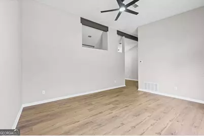 7823 Chase Woods Drive, Jonesboro, GA 30236 - Photo 5