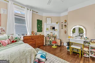 712 E 37th St, Savannah, GA 31401 - Photo 25