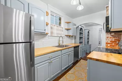 712 E 37th Street, Savannah, GA 31401 - Photo 43
