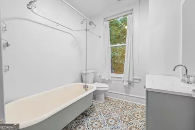 712 E 37th Street, Savannah, GA 31401 - Photo 49