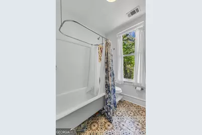 712 E 37th Street, Savannah, GA 31401 - Photo 29