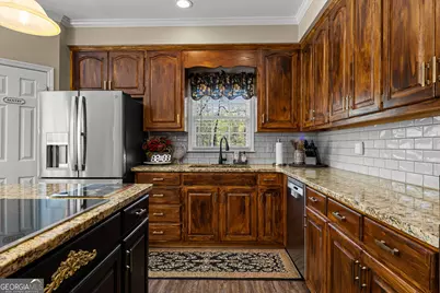 102 Canterbury Drive, Lagrange, GA 30241 - Photo 17