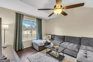 153 Hughes Dr, Midway, GA 31320 - Photo 7