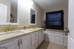 304 Laurel Woods Dr, Warner Robins, GA 31088 - Photo 15