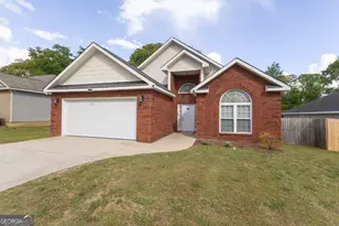 304 Laurel Woods Dr, Warner Robins, GA 31088 - Photo 3