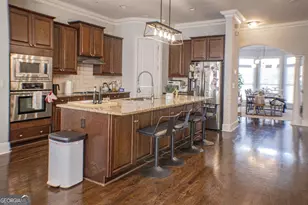 546 Sarabrook Pl, Sandy Springs, GA 30342 - Photo 9