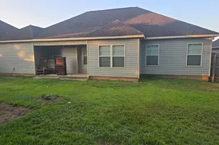 319 Gibson Cir, Kathleen, GA 31047 - Photo 13