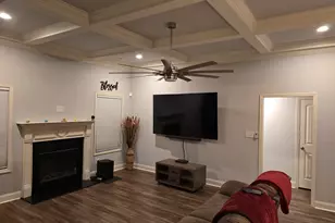 319 Gibson Cir, Kathleen, GA 31047 - Photo 5