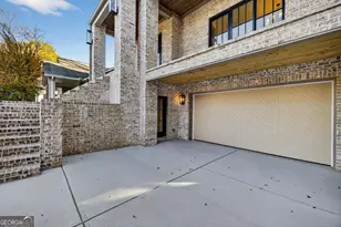 991 Courtenay Dr NE, Atlanta, GA 30306 - Photo 3