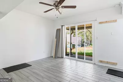 393 Promenade Court SW, Marietta, GA 30064 - Photo 7