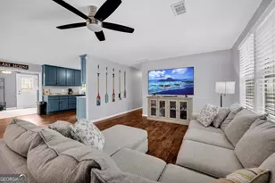 455 Lake View Dr, Lavonia, GA 30553 - Photo 9