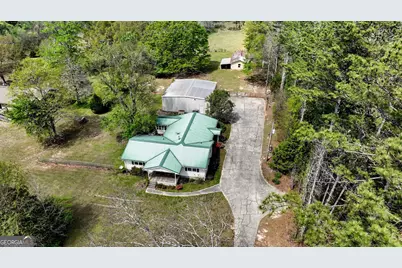 122 McIntosh Trail, Sharpsburg, GA 30277 - Photo 1