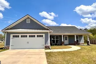 4 Savannah Pl NW, Rome, GA 30165 - Photo 1