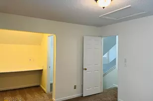 4037 Ravenwood Ct, Union City, GA 30291 - Photo 19