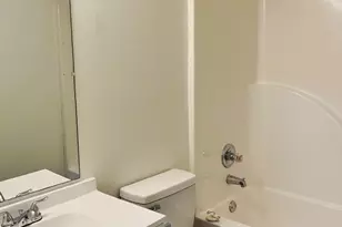 4037 Ravenwood Ct, Union City, GA 30291 - Photo 17