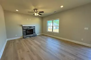 166 Country World Dr, Macon, GA 31211 - Photo 9