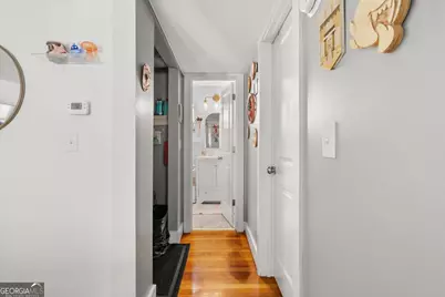 2023 Oakview Road SE #C-314, Atlanta, GA 30317 - Photo 11