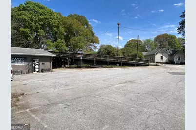 116 Lucille Avenue, Carrollton, GA 30117 - Photo 15