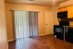 140 Summerwood Dr, Fairburn, GA 30213 - Photo 5