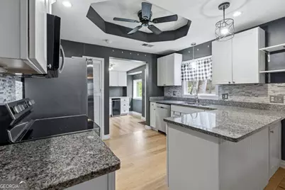 416 Electric Avenue, Clayton, GA 30525 - Photo 9