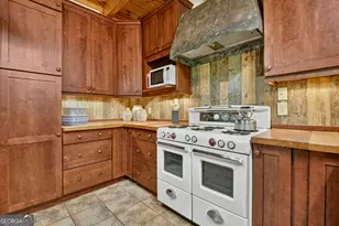 396 Dover Falls Trail, Ellijay, GA 30540 - Photo 15