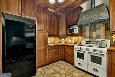 396 Dover Falls Trail, Ellijay, GA 30540 - Photo 17