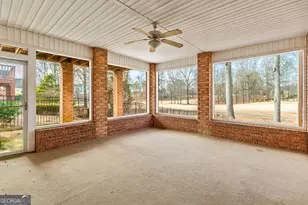 425 Fairway Ct, Newnan, GA 30265 - Photo 37