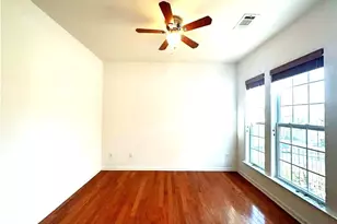 715 Earlham Dr, Suwanee, GA 30024 - Photo 3