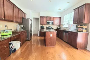 715 Earlham Dr, Suwanee, GA 30024 - Photo 7