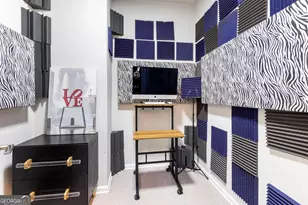 1002 Towneship Wy, Roswell, GA 30075 - Photo 45