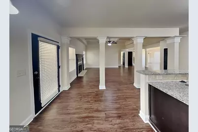 453 Cherry Creek Drive, Loganville, GA 30052 - Photo 5