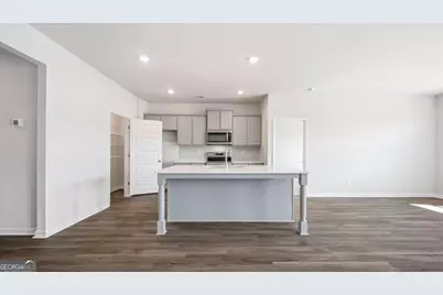 148 Holland Cove, Winder, GA 30680 - Photo 5