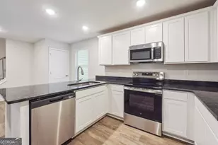 225 Harris Walk, West Point, GA 31833 - Photo 5