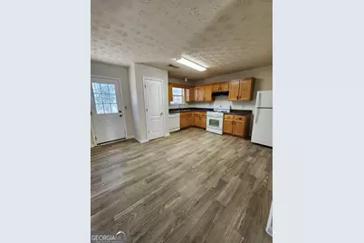 2942 Fields Drive, Lithonia, GA 30038 - Photo 5
