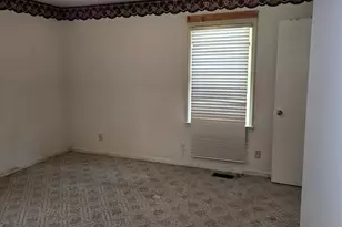 101 Skyline Dr, Barnesville, GA 30204 - Photo 15