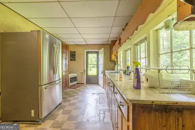610 E Johnson Street, Temple, GA 30179 - Photo 7