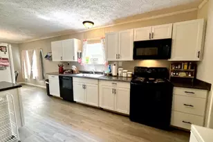 488 Lake Cir, Newnan, GA 30263 - Photo 23